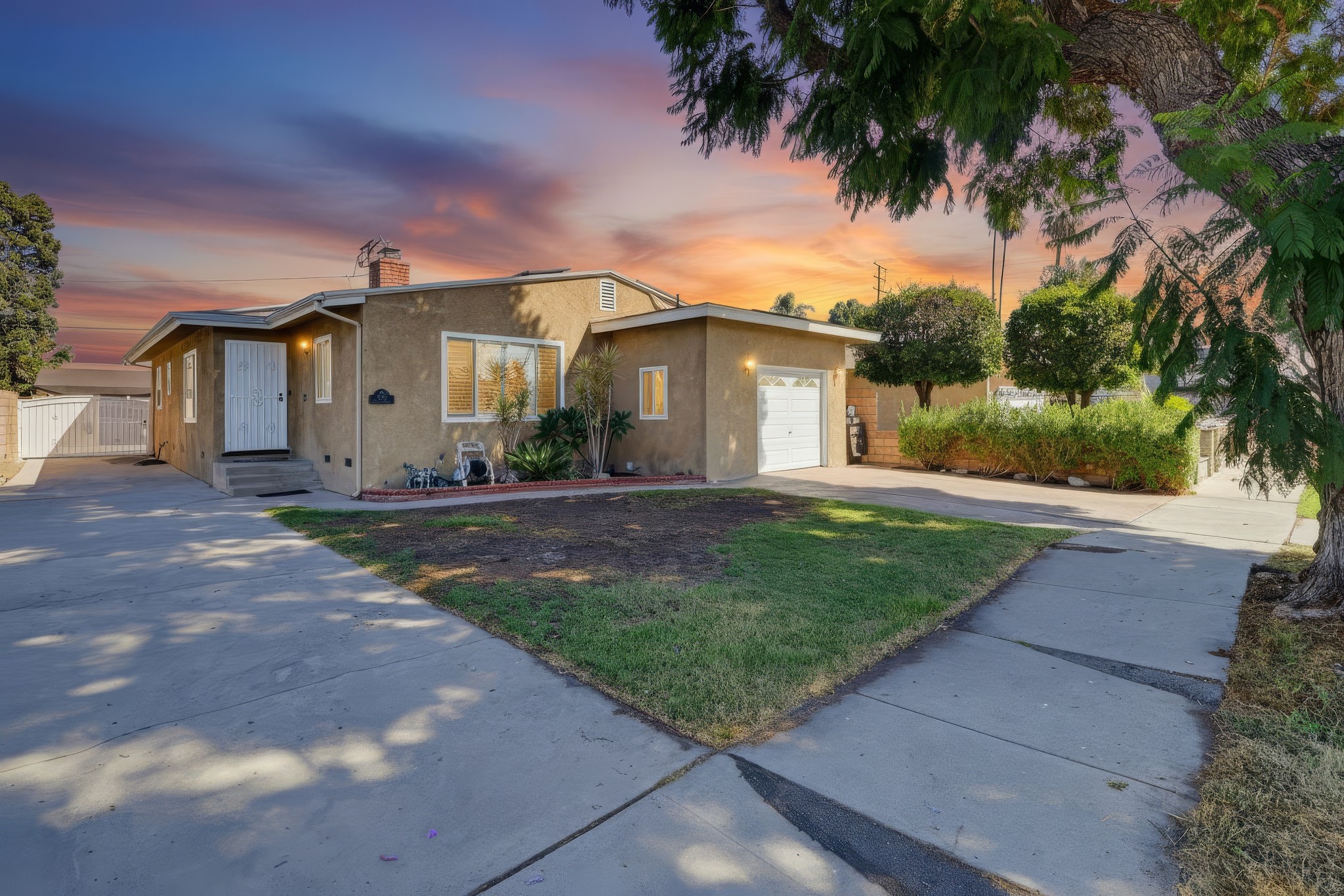 Virtual tour photo 94 of 94 for 1901 E 63rd St