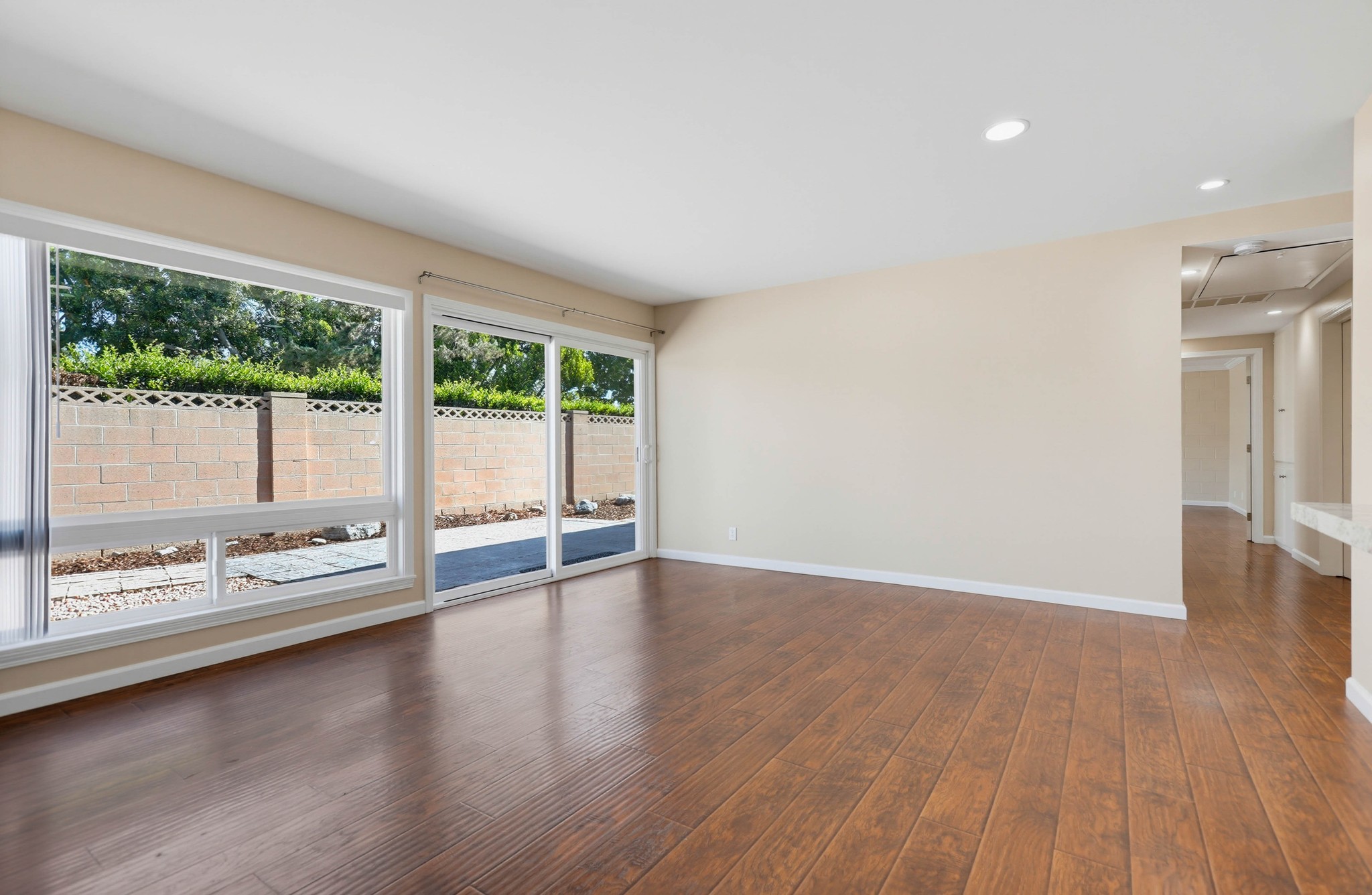Virtual tour photo 21 of 64 for 1903 E 19th St