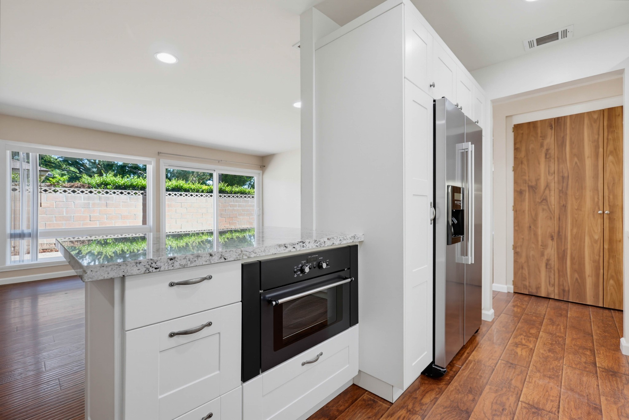 Virtual tour photo 27 of 64 for 1903 E 19th St