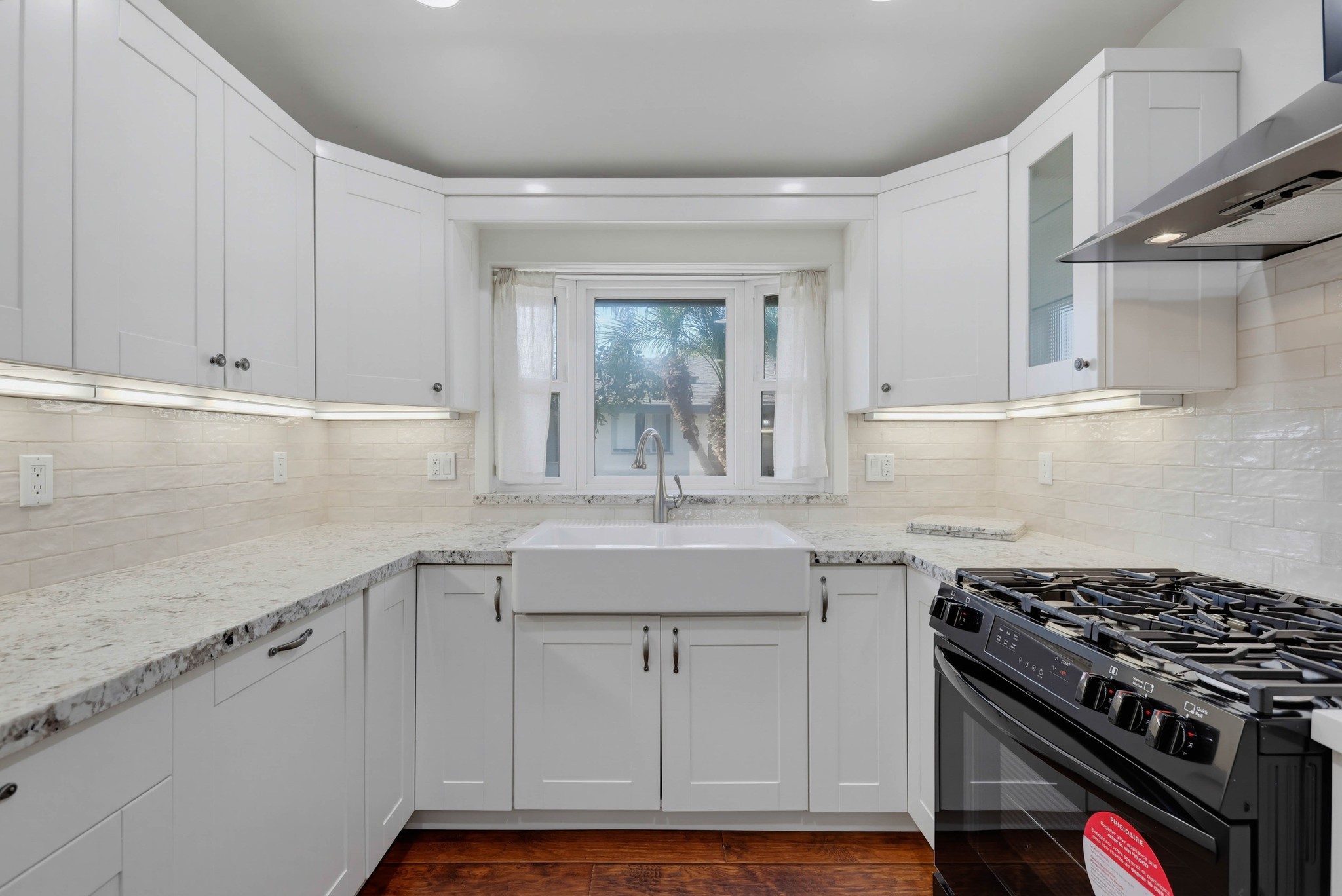 Virtual tour photo 31 of 64 for 1903 E 19th St