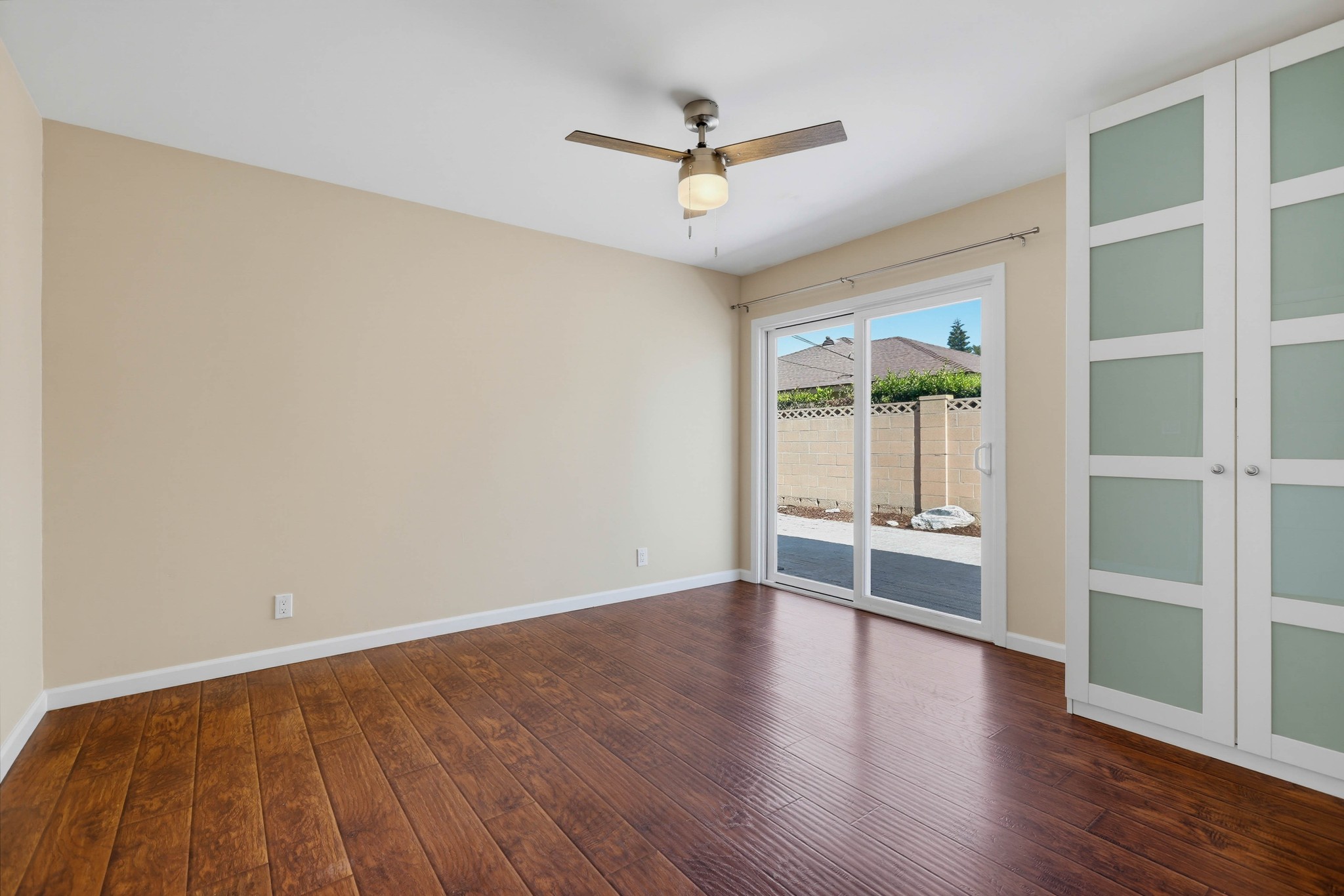 Virtual tour photo 45 of 64 for 1903 E 19th St