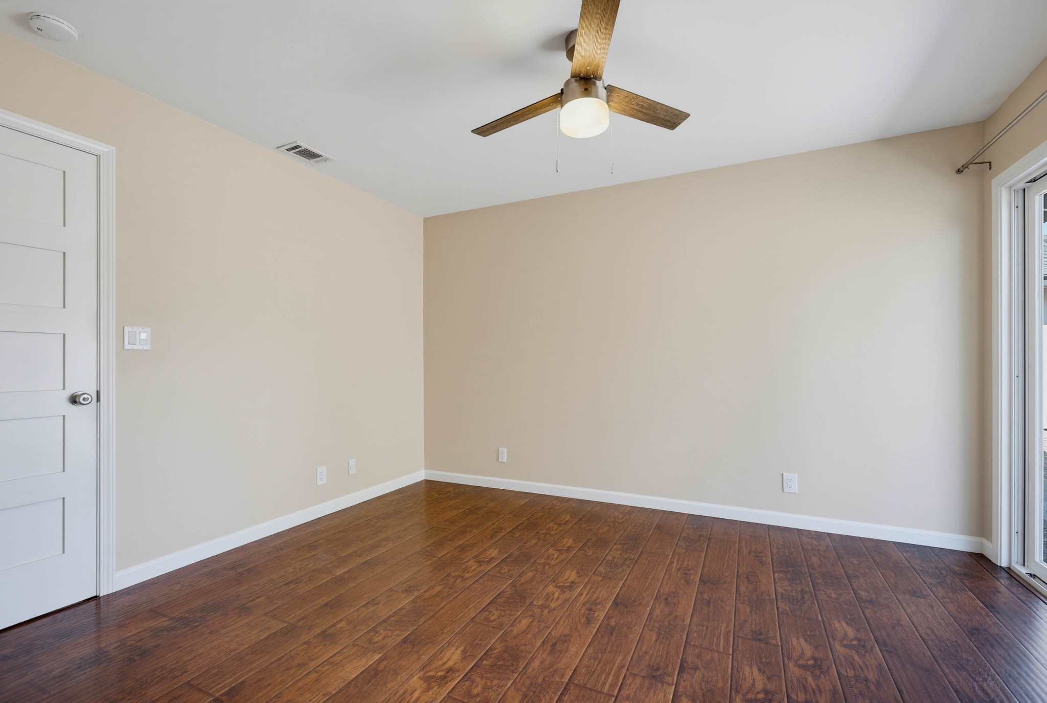 Virtual tour photo 49 of 64 for 1903 E 19th St