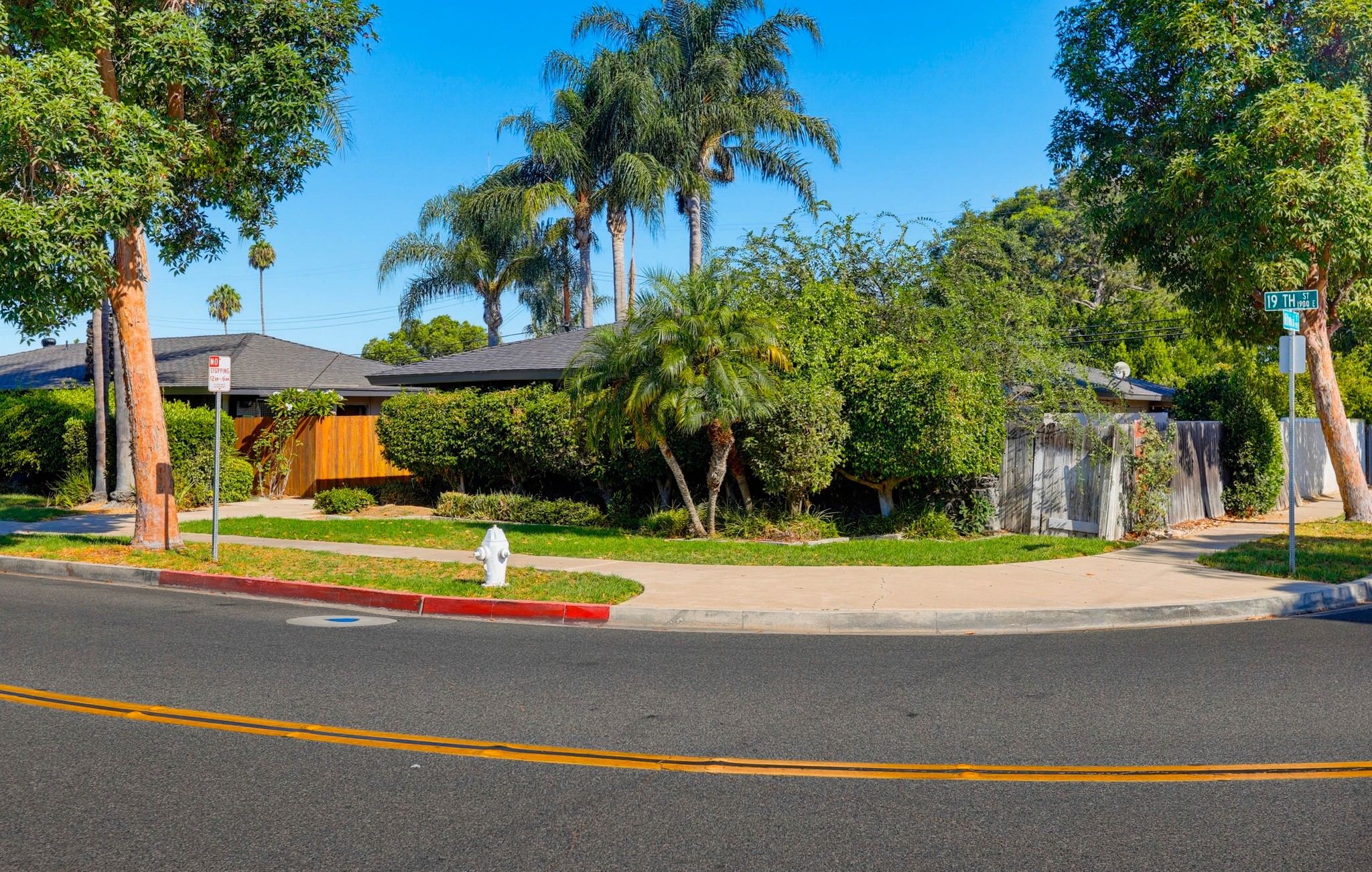 Virtual tour photo 63 of 64 for 1903 E 19th St