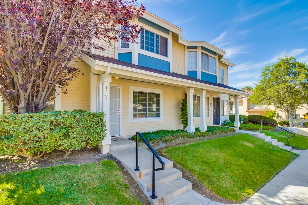 Virtual tour photo 3 of 33 for 1905 Manzana Way