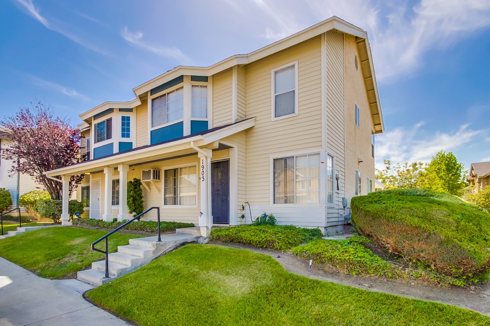 Virtual tour photo 5 of 33 for 1905 Manzana Way