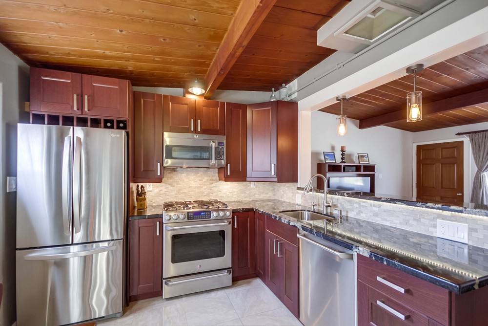 Virtual tour photo 17 of 35 for 1905 Missouri St
