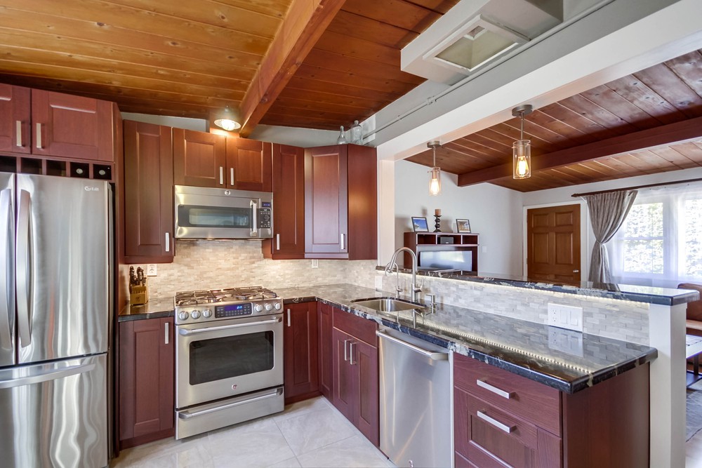 Virtual tour photo 18 of 35 for 1905 Missouri St