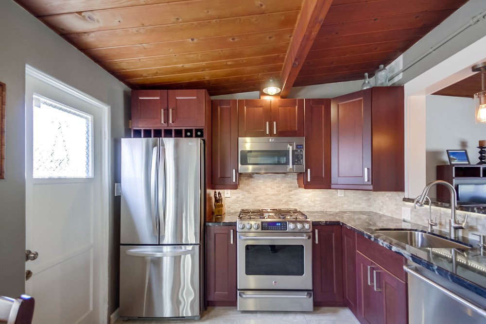 Virtual tour photo 19 of 35 for 1905 Missouri St