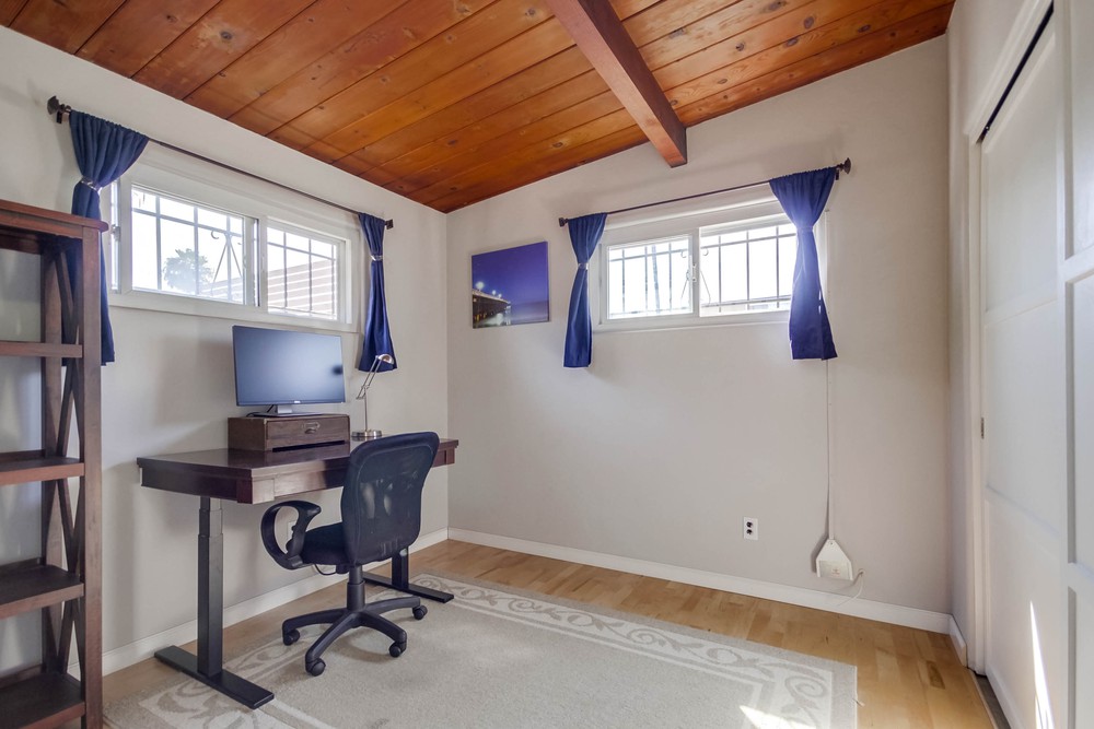 Virtual tour photo 25 of 35 for 1905 Missouri St