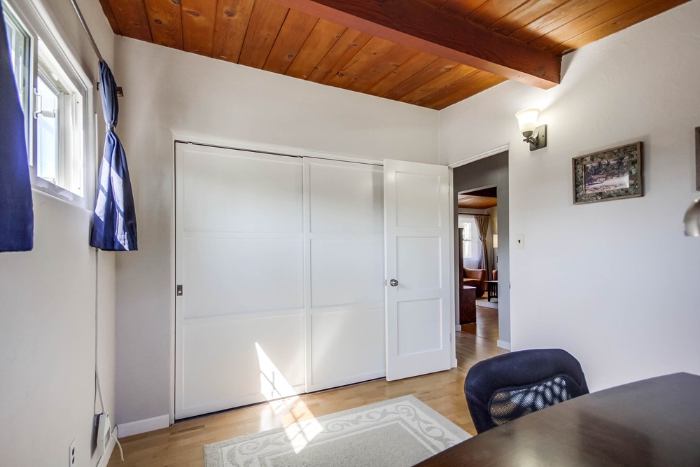 Virtual tour photo 27 of 35 for 1905 Missouri St