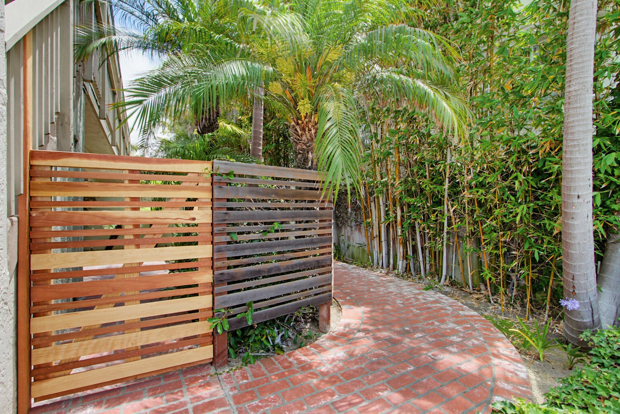 Virtual tour photo 7 of 46 for 1909 San Elijo Ave