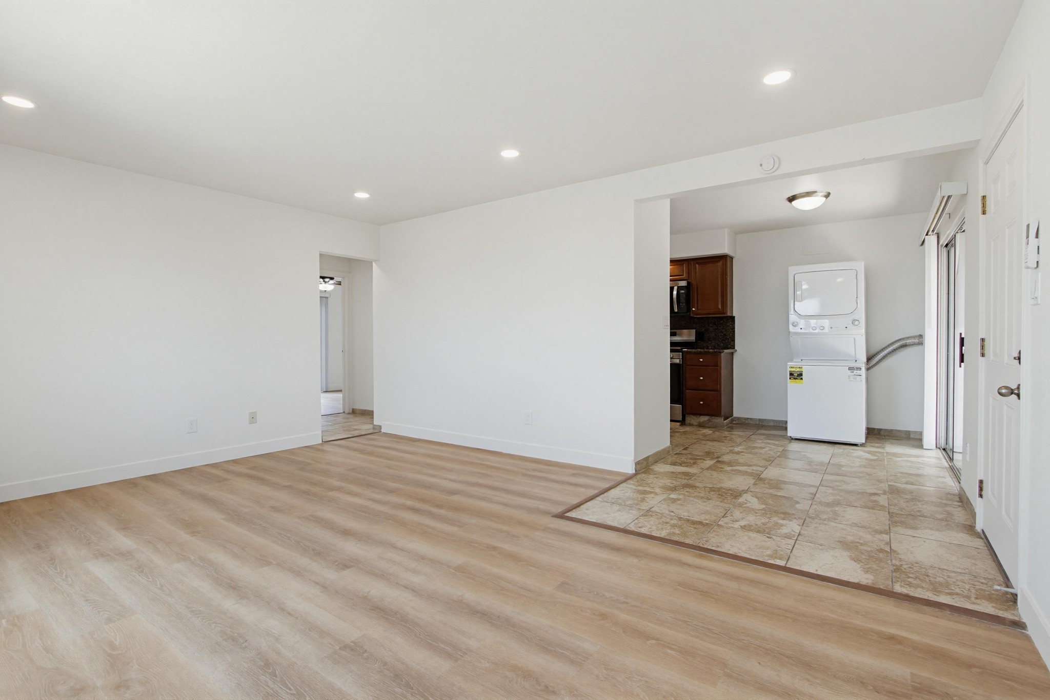 Virtual tour photo 18 of 46 for 1909 San Elijo Ave