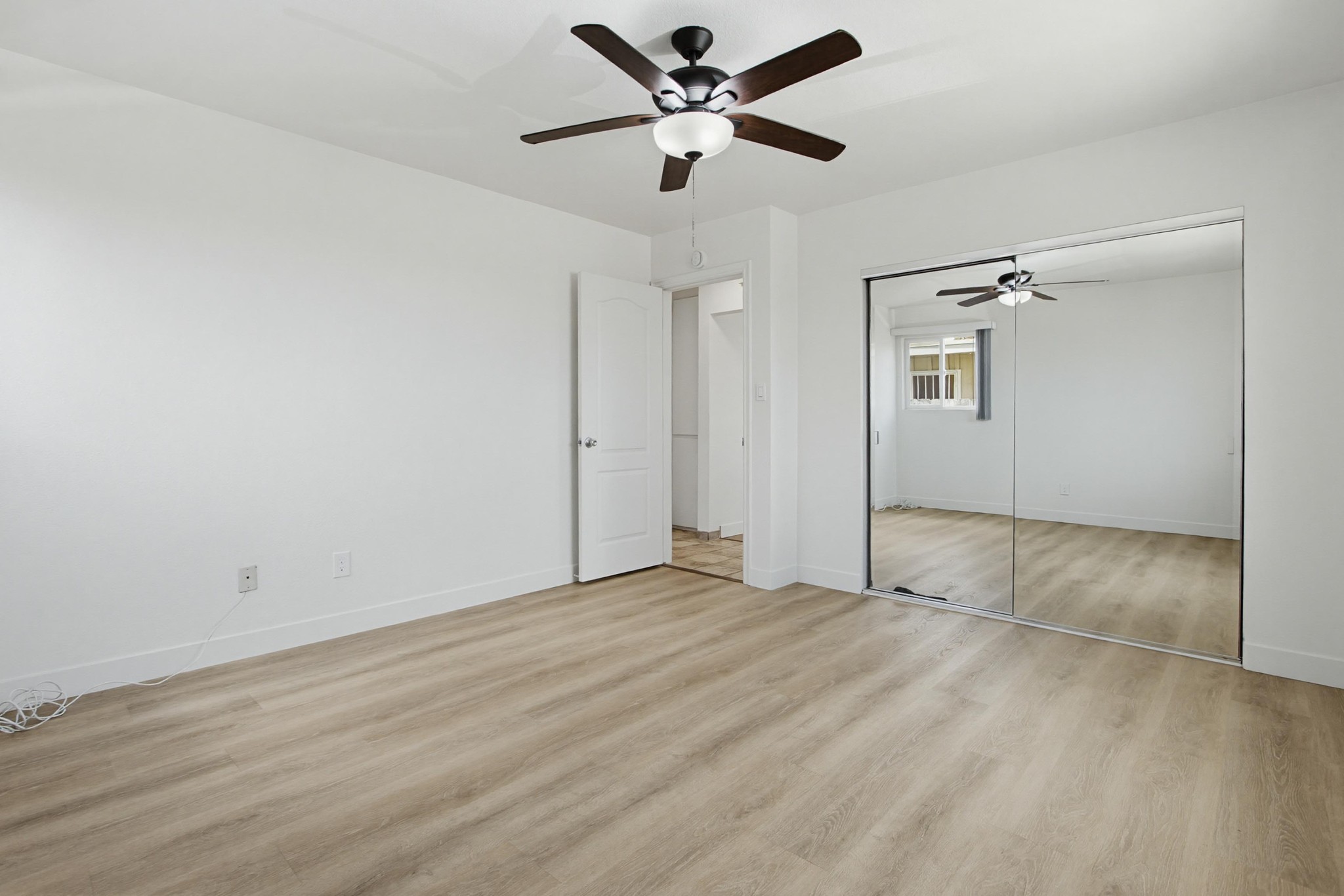 Virtual tour photo 31 of 46 for 1909 San Elijo Ave