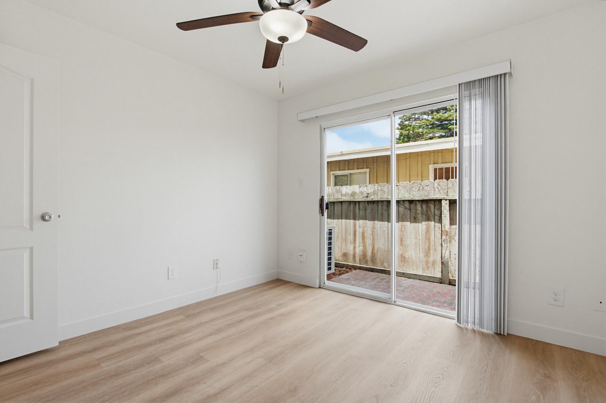 Virtual tour photo 34 of 46 for 1909 San Elijo Ave
