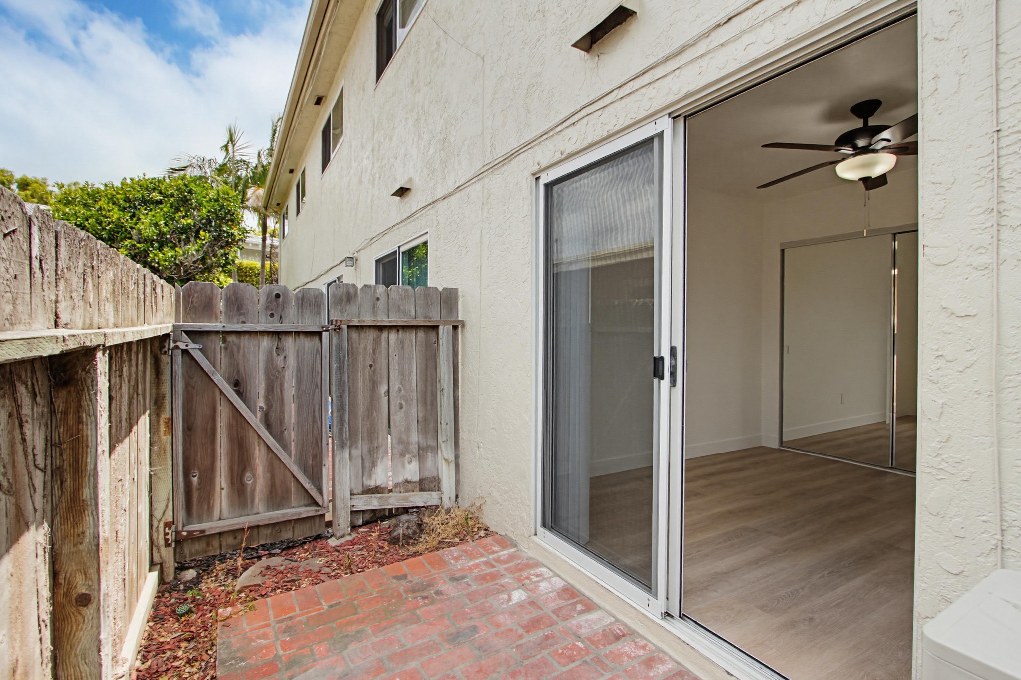 Virtual tour photo 40 of 46 for 1909 San Elijo Ave