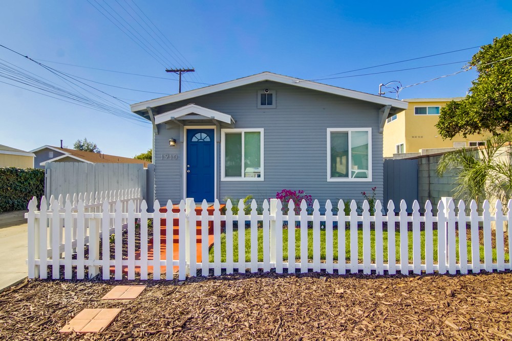 Virtual tour photo 1 of 34 for 1910 S 41st St