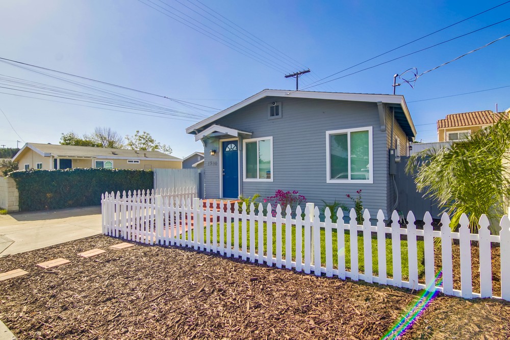 Virtual tour photo 4 of 34 for 1910 S 41st St