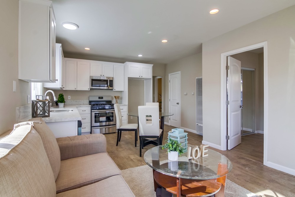 Virtual tour photo 10 of 34 for 1910 S 41st St