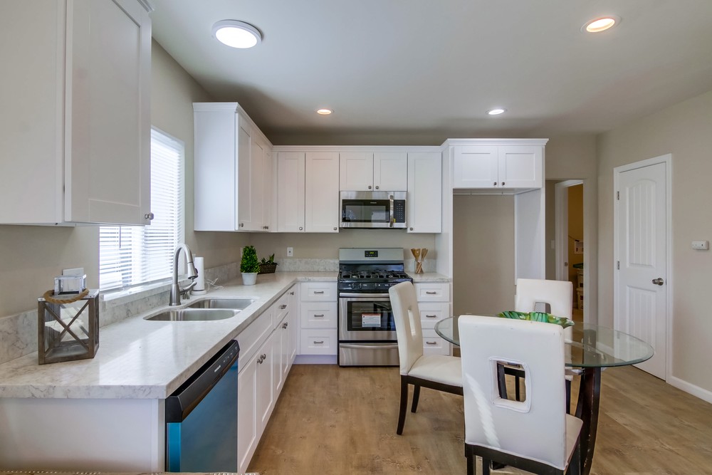 Virtual tour photo 17 of 34 for 1910 S 41st St