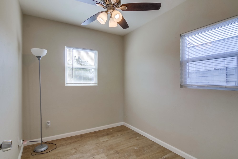 Virtual tour photo 24 of 34 for 1910 S 41st St