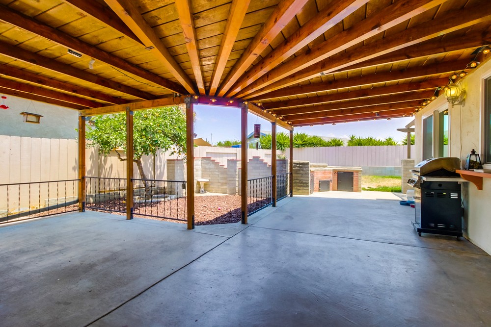 Virtual tour photo 6 of 35 for 1911 Ruthie Way