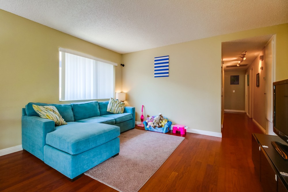 Virtual tour photo 9 of 35 for 1911 Ruthie Way
