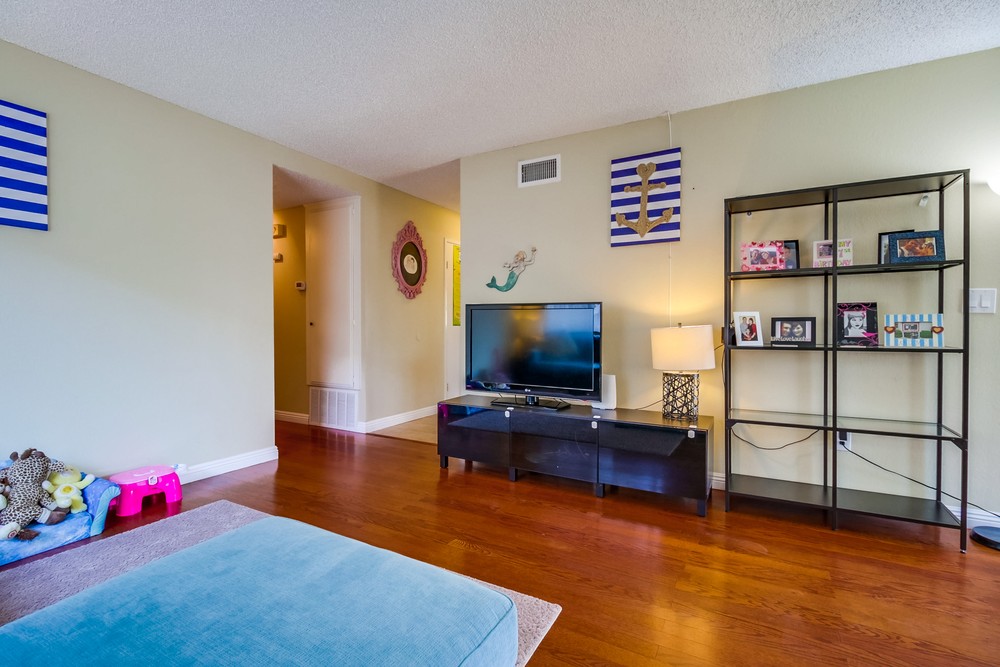 Virtual tour photo 10 of 35 for 1911 Ruthie Way