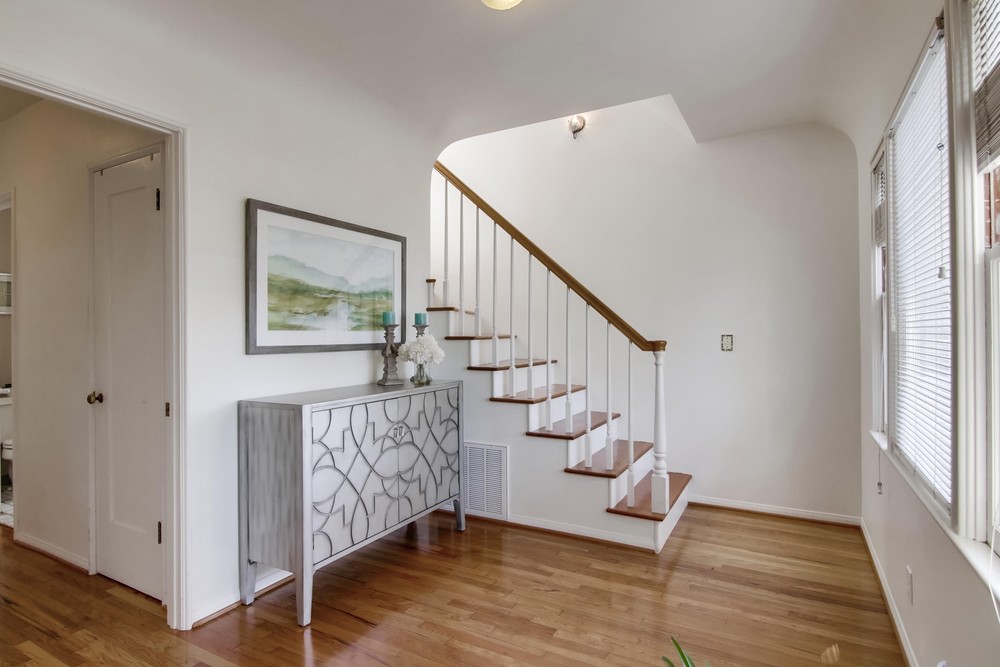 Virtual tour photo 30 of 64 for 1915 Capistrano St