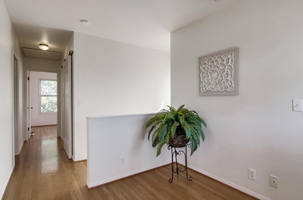 Virtual tour photo 33 of 64 for 1915 Capistrano St