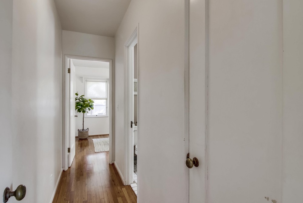 Virtual tour photo 38 of 64 for 1915 Capistrano St