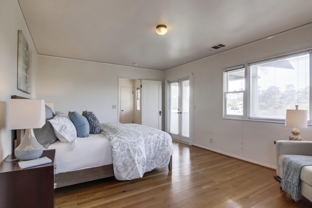 Virtual tour photo 40 of 64 for 1915 Capistrano St