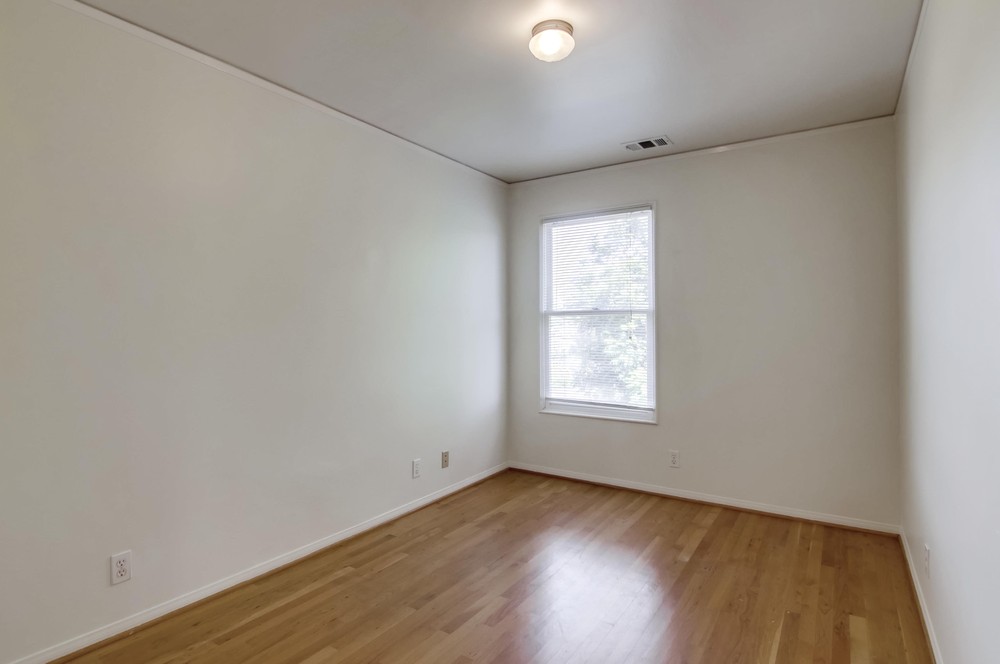 Virtual tour photo 46 of 64 for 1915 Capistrano St