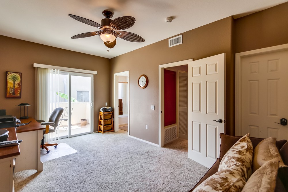 Virtual tour photo 26 of 30 for 1915 Diamond St