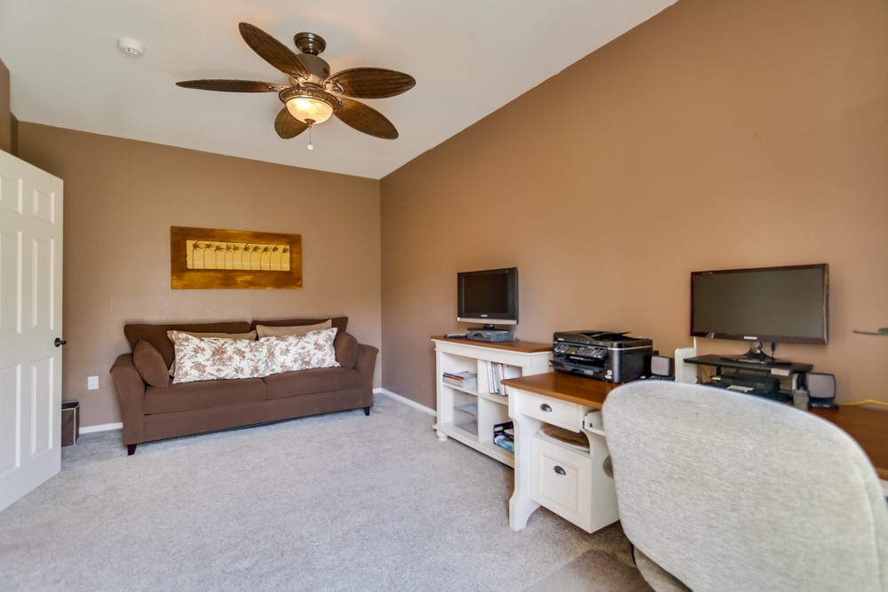 Virtual tour photo 25 of 30 for 1915 Diamond St