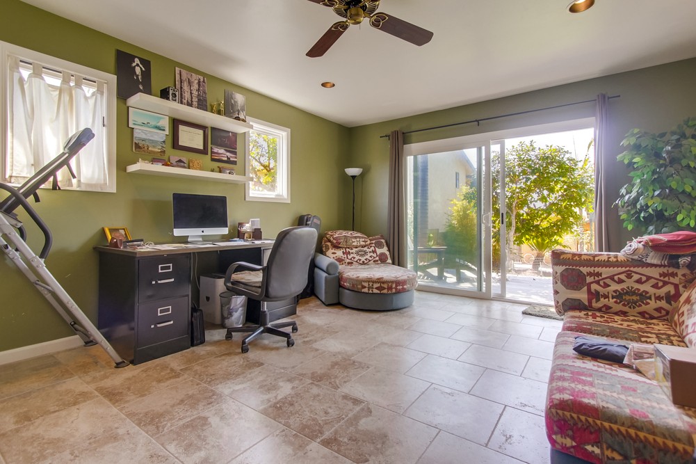 Virtual tour photo 31 of 34 for 1915 Frankfort St