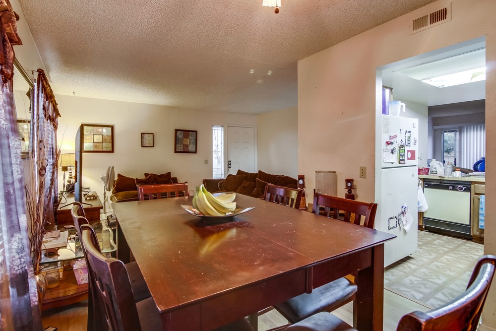 Virtual tour photo 10 of 34 for 1915 Manzana Way