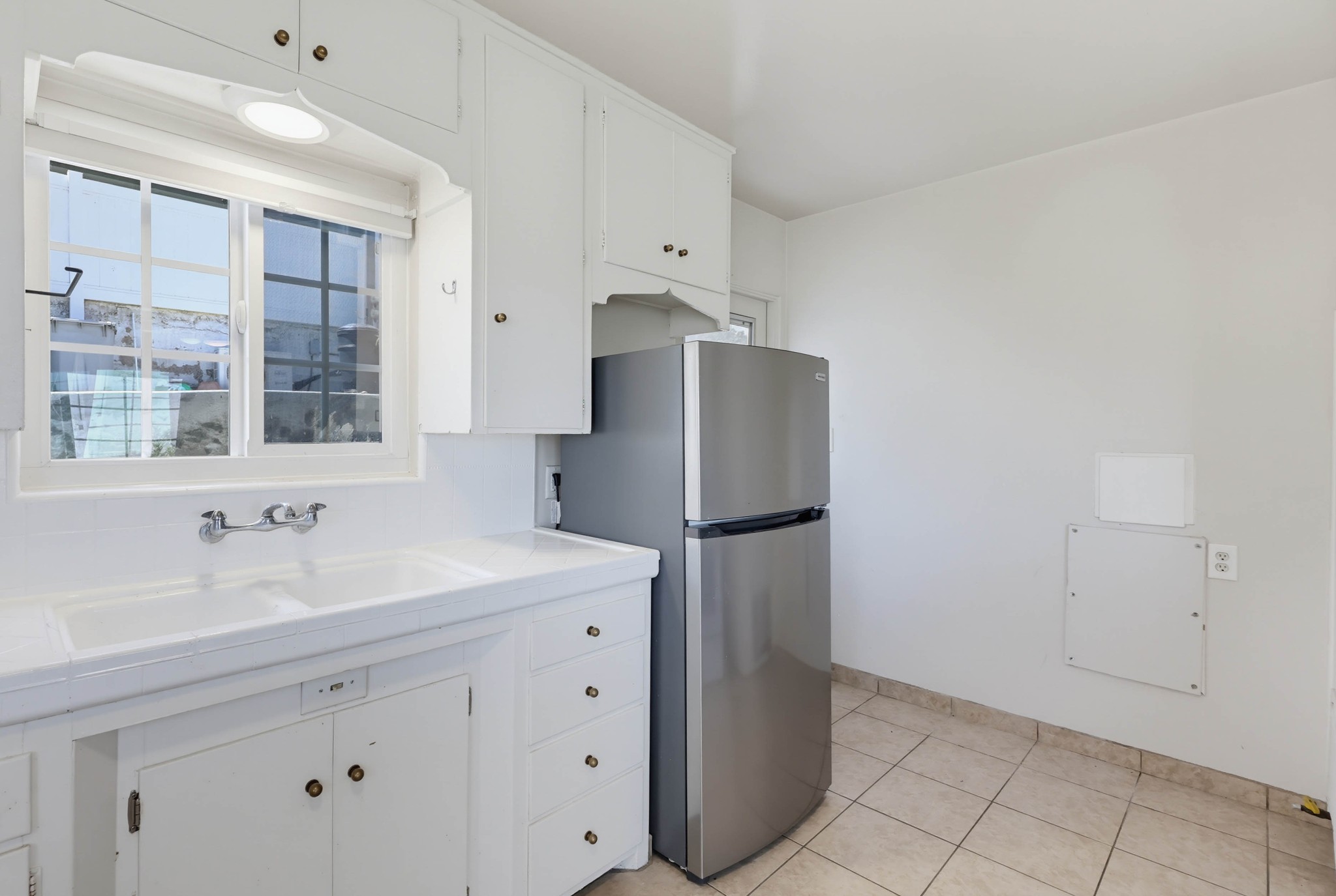 Virtual tour photo 19 of 49 for 1916 Florida Ct