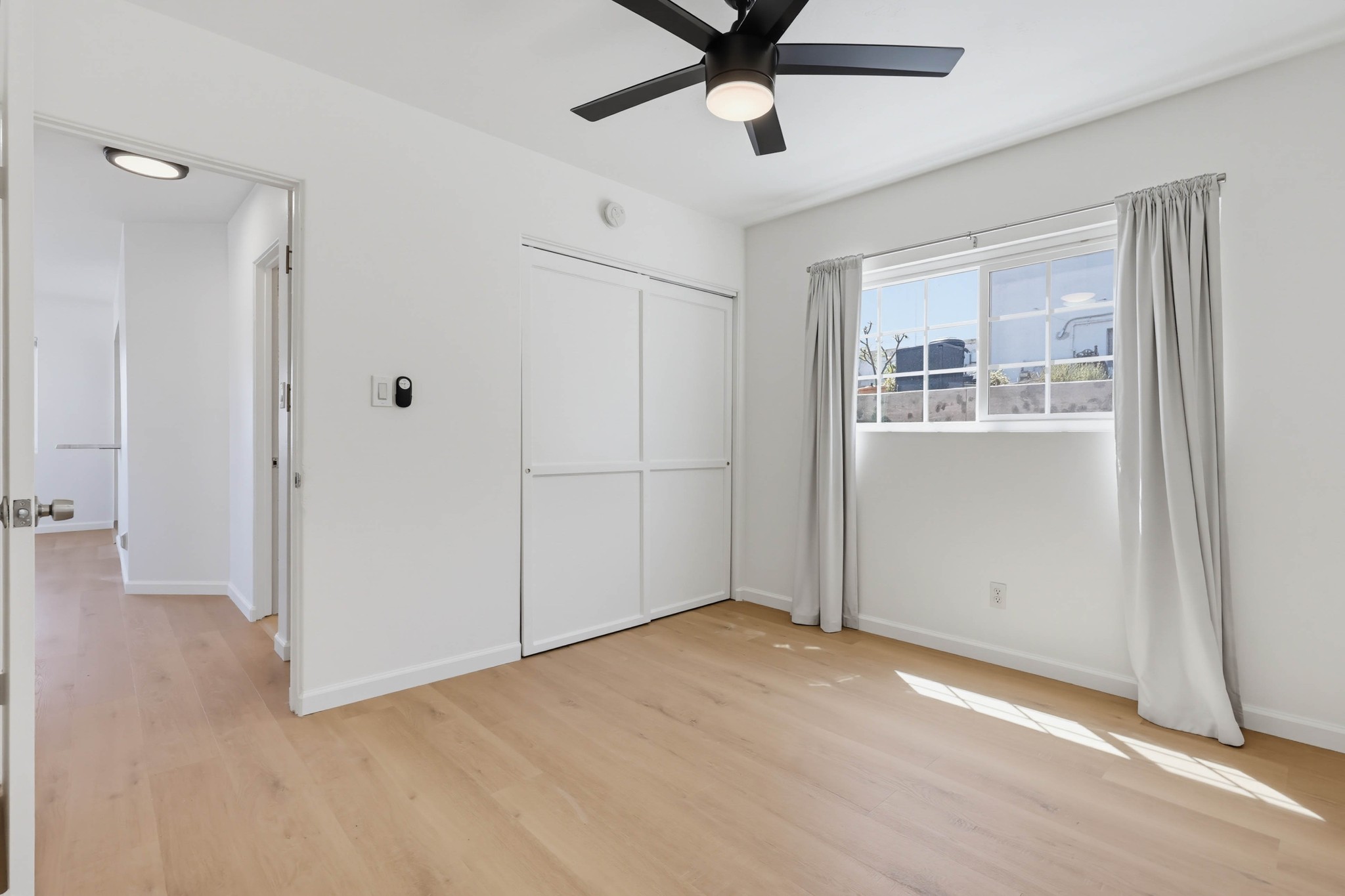 Virtual tour photo 29 of 49 for 1916 Florida Ct
