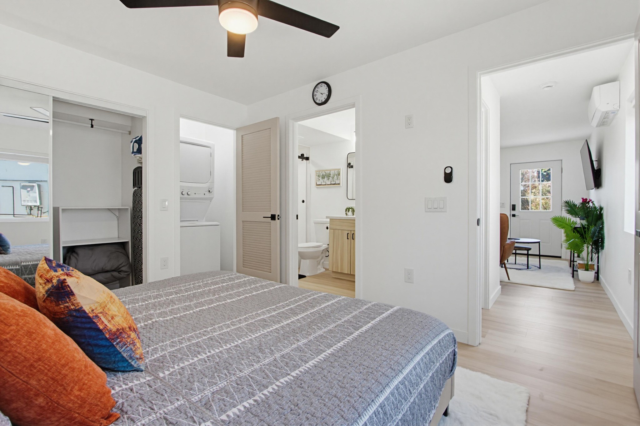Virtual tour photo 19 of 23 for 1917 Lookout Point Pl