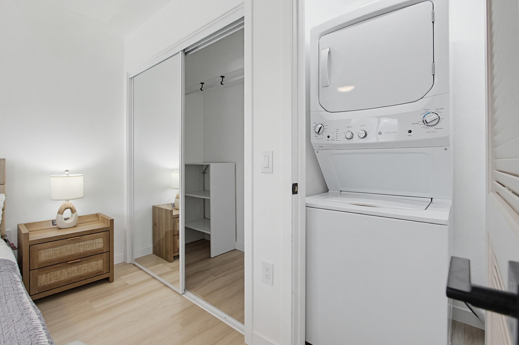 Virtual tour photo 21 of 23 for 1917 Lookout Point Pl