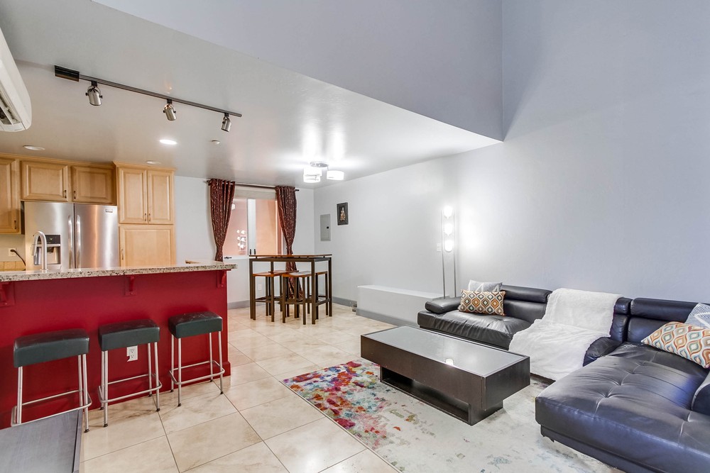 Virtual tour photo 16 of 63 for 1918 Columbia St