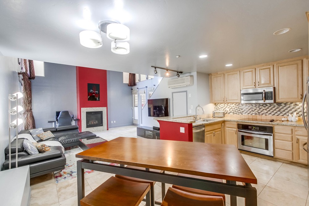 Virtual tour photo 28 of 63 for 1918 Columbia St