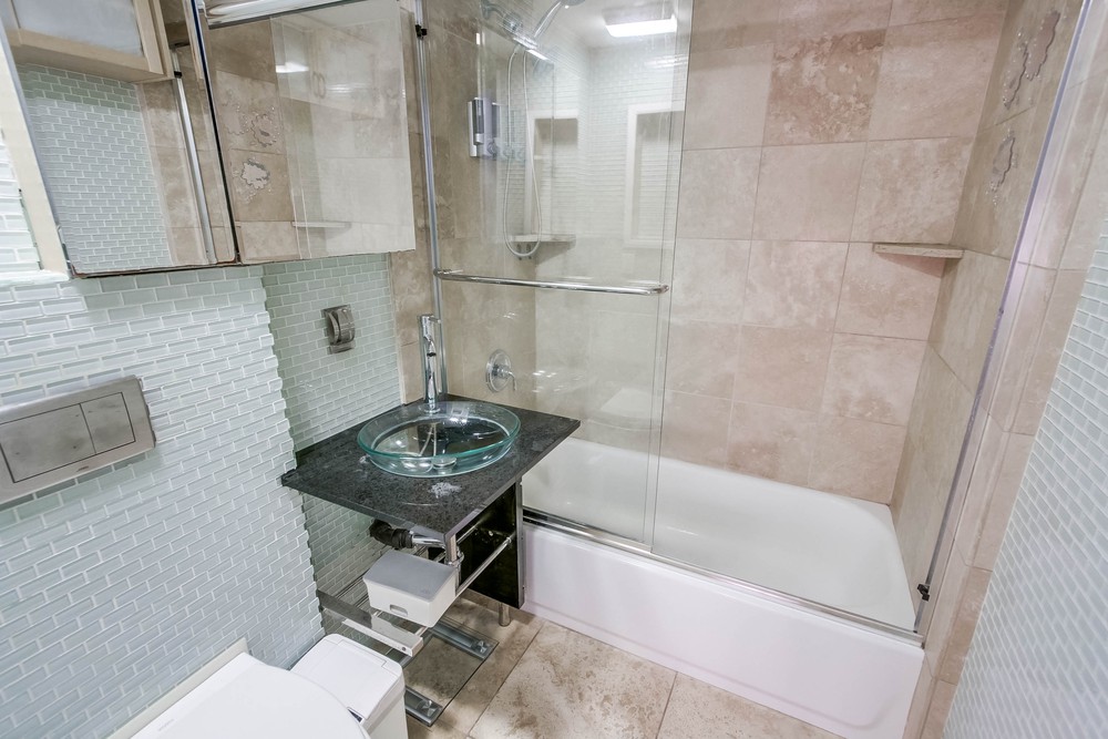 Virtual tour photo 45 of 63 for 1918 Columbia St