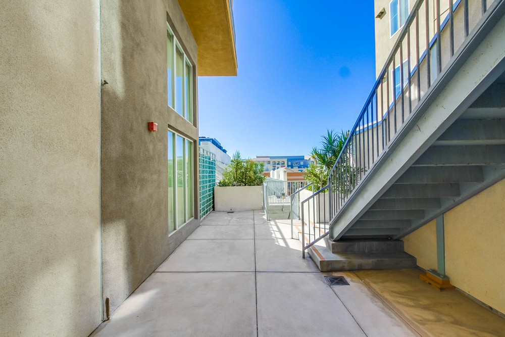 Virtual tour photo 47 of 63 for 1918 Columbia St