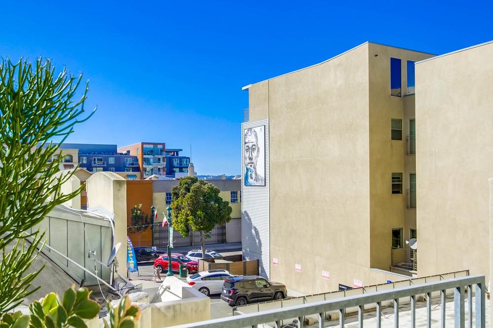Virtual tour photo 48 of 63 for 1918 Columbia St