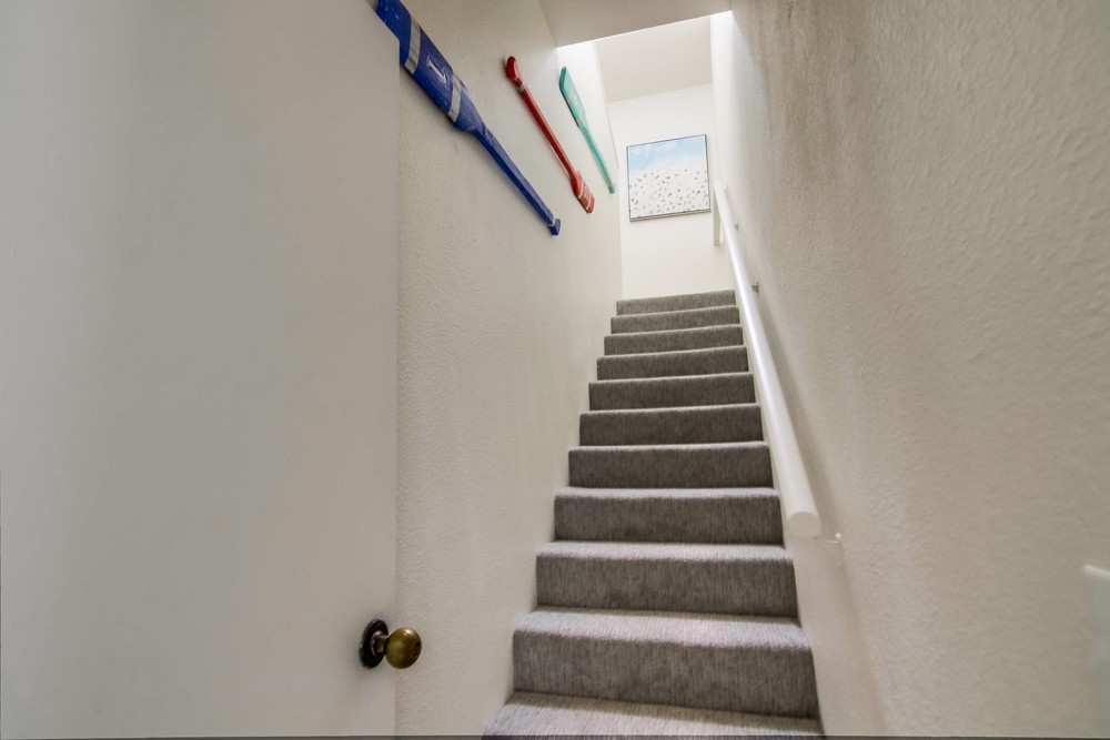 Virtual tour photo 6 of 45 for 1920 Beryl St