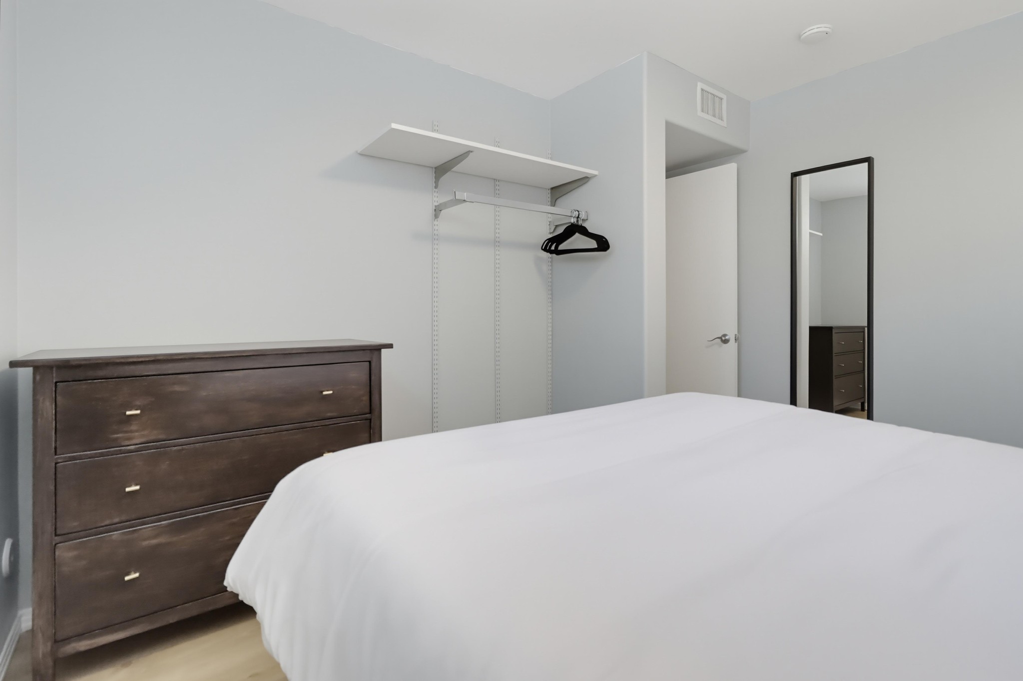 Virtual tour photo 34 of 58 for 1920 Gardena Pl