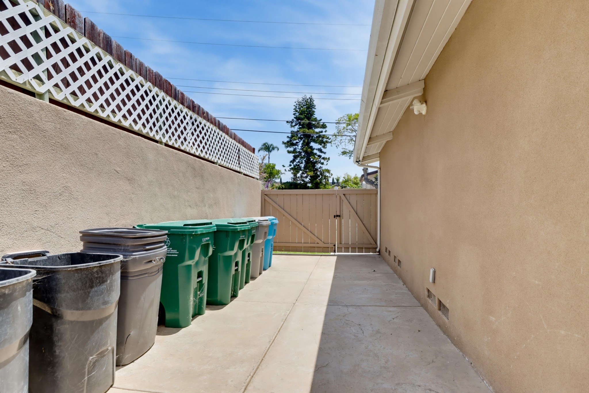 Virtual tour photo 49 of 58 for 1920 Gardena Pl