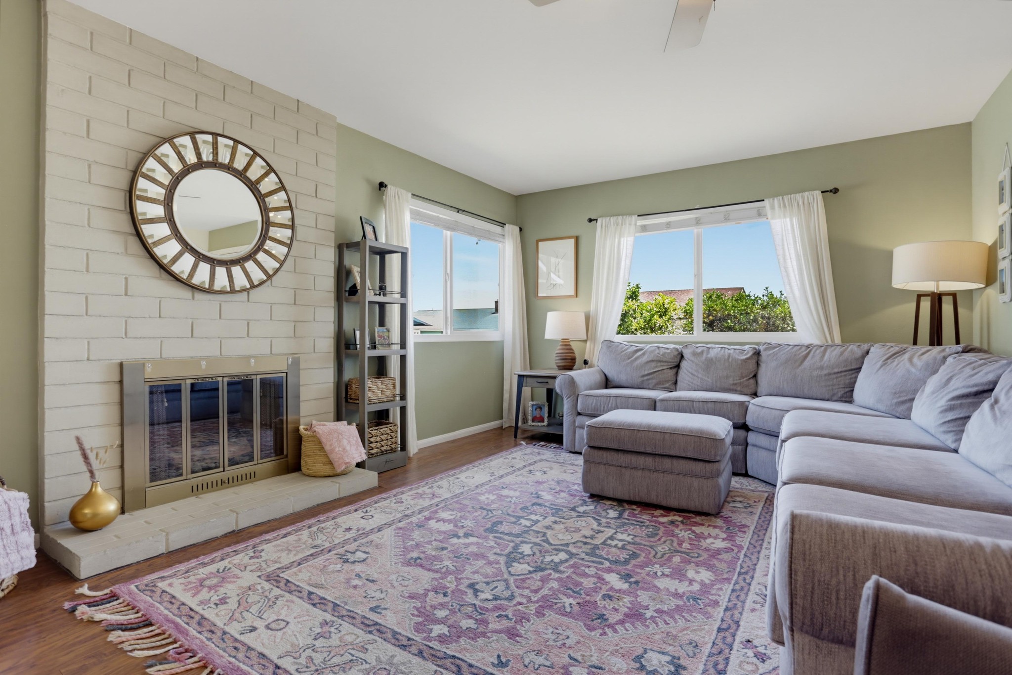 Virtual tour photo 10 of 32 for 1920 Louis Dr
