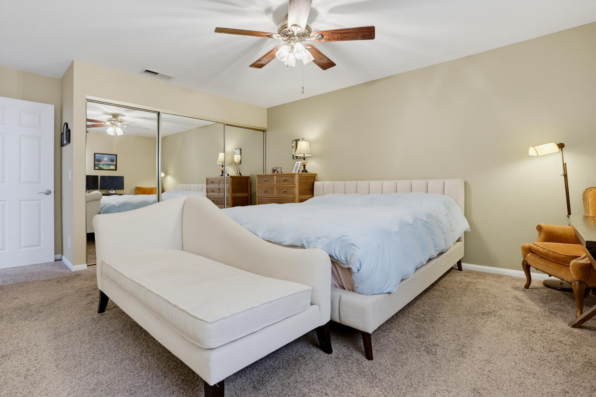 Virtual tour photo 23 of 32 for 1920 Louis Dr